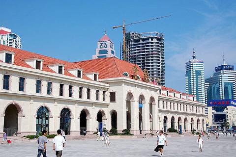 the train station in Qingdao, China